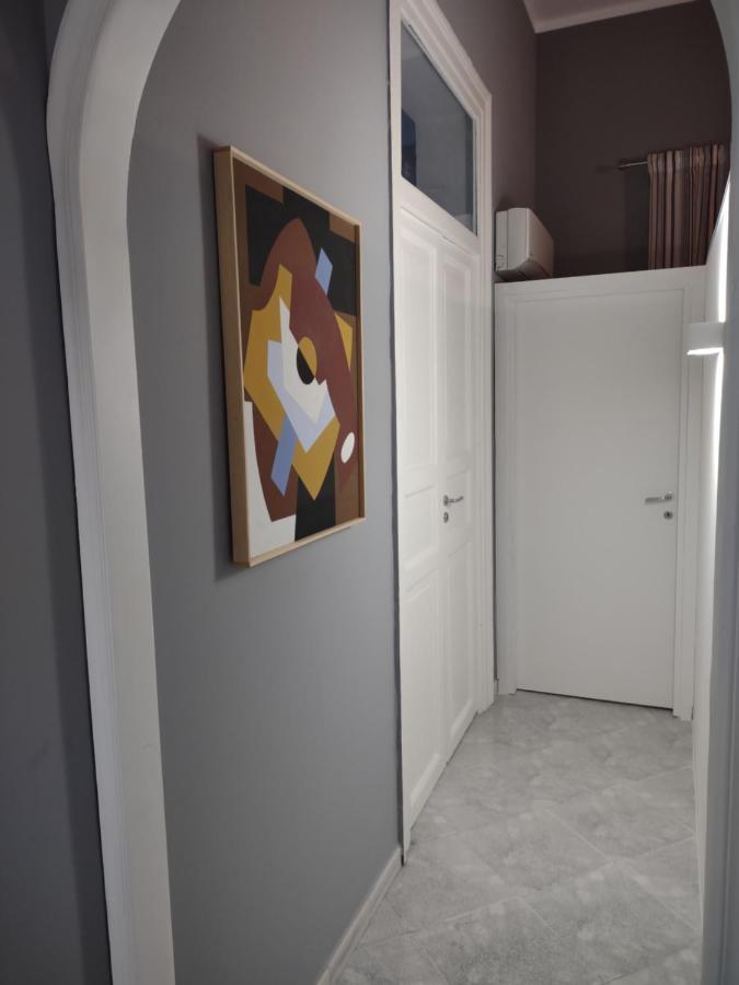 Central Apartment A Due Passi Dal Porto Palermo Luaran gambar