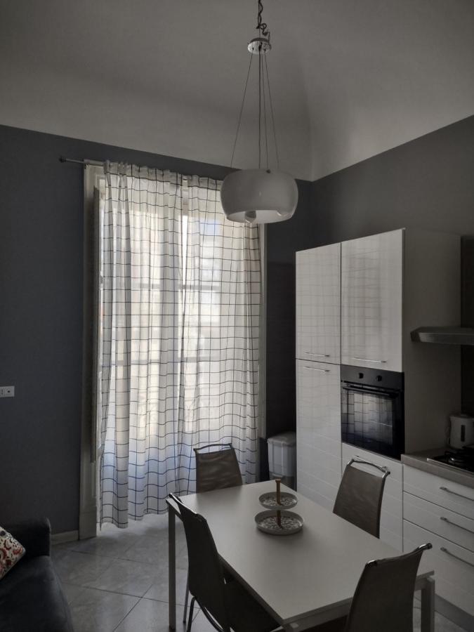 Central Apartment A Due Passi Dal Porto Palermo Luaran gambar
